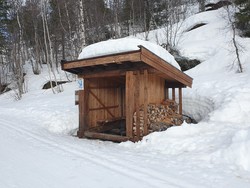 Lysbakken gapahuk