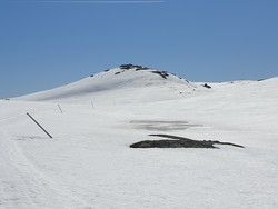 Sør for Treknatten