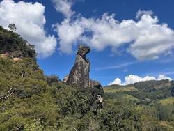 Pedra do Cão Sentado