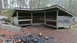 Hellersfjellet gapahuk