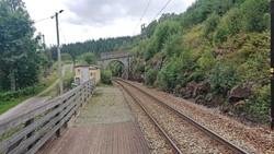 Øyeflaten haldeplass