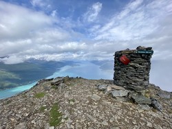 Falsnestinden