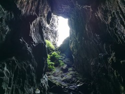 Prince Charles' Cave