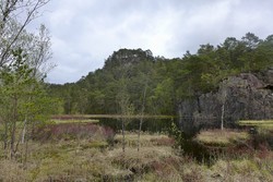 Hesjaholten