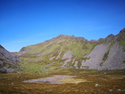 Lamlitinden
