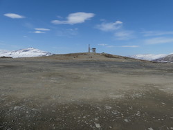 Øst for Tverrfjellet