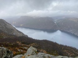 Helgenuten