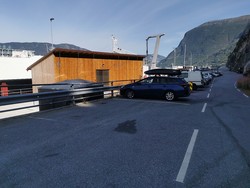 Fodnes kai parkering