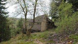 Mindehytten (ruin)