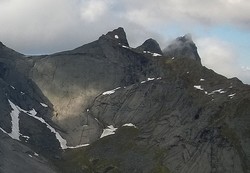Moltbærtinden