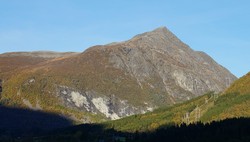 Svartebottstinden