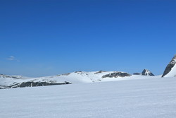 Vest for Tverrfjellet