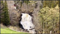 Tømmerdalsfossen