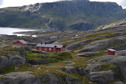 Løkjelsvatnhytta