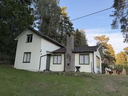 Løvøyhytta