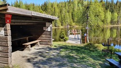 Slåssvangputten gapahuk