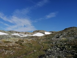 Sør for Rustegge