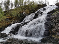 Botnavatnet foss