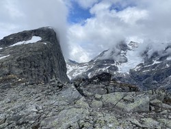 Midtmaradalsryggen