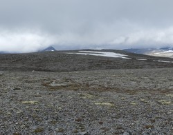 Øst for Okla