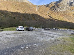 Høgredalsvegen parkering