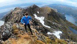 Djupfjordtindan