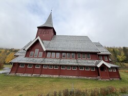 Hol kyrkje
