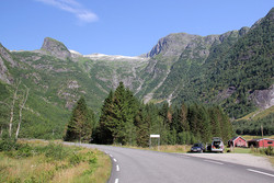 Esebotn - Keipen - Bjørnabreen Tursti