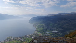 Budeiesteinen