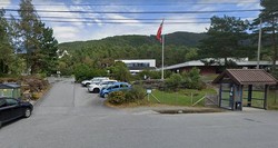 Skarveland skule parkeringsplass
