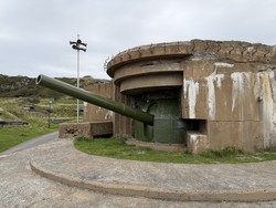 Fjøløy fort