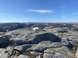 Sør for Lågahei