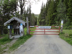 Fossdalsvegen bom/vinterparkering