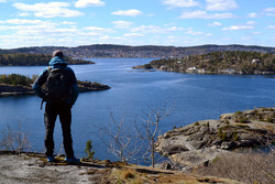 Øst for Sildevika