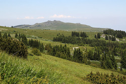 Ushite Peak
