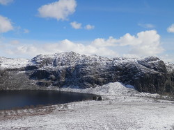 Låga Helgefjell