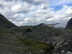 Navardalsnebba Ø