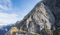 Heimsta Ryssenipa vestryggen klyving