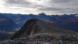 Sør for Snortungen