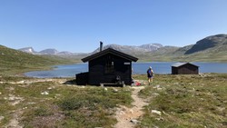 Lesjøbua