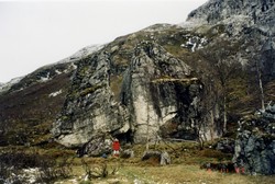 Magnhildesteinane