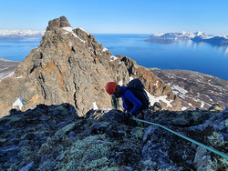 Kvænangstindan NV7